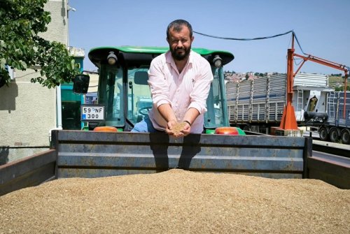 2024 Yılının İ̇lk Hasat Ürünü Olan Buğday, Borsamızda 12,50 Tl Fi̇yatıyla Alıcı Buldu.