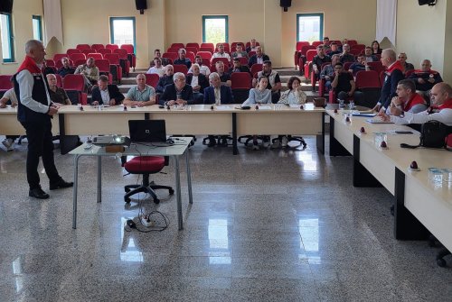 Kırsal Kalkınma Yatırımları Programları Ve Tasarruflu Sulama Hi̇be Destekleri̇ 2026 Yılı Uygulamaları Toplantısı Gerçekleşti̇ri̇ldi̇.
