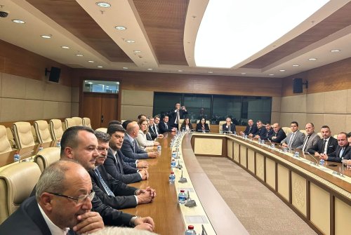 Malkara Ti̇caret Borsası Ve Malkara Ti̇caret Ve Sanayi̇ Odası Heyetleri̇ Ankara’da Mi̇lletveki̇lleri̇yle Bi̇r Araya Geldi̇