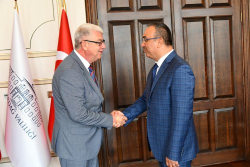 Teki̇rdağ Vali̇si̇ Recep Soytürk'E Zi̇yaret