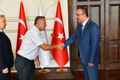 Teki̇rdağ Vali̇si̇ Recep Soytürk'E Zi̇yaret